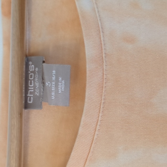 Chico's tie dye classic fit round neckline ruched Boho top laidback chic Sz 3/XL - Picture 6 of 7